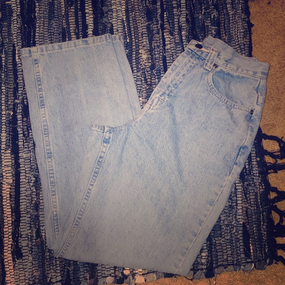 Mom Jeans